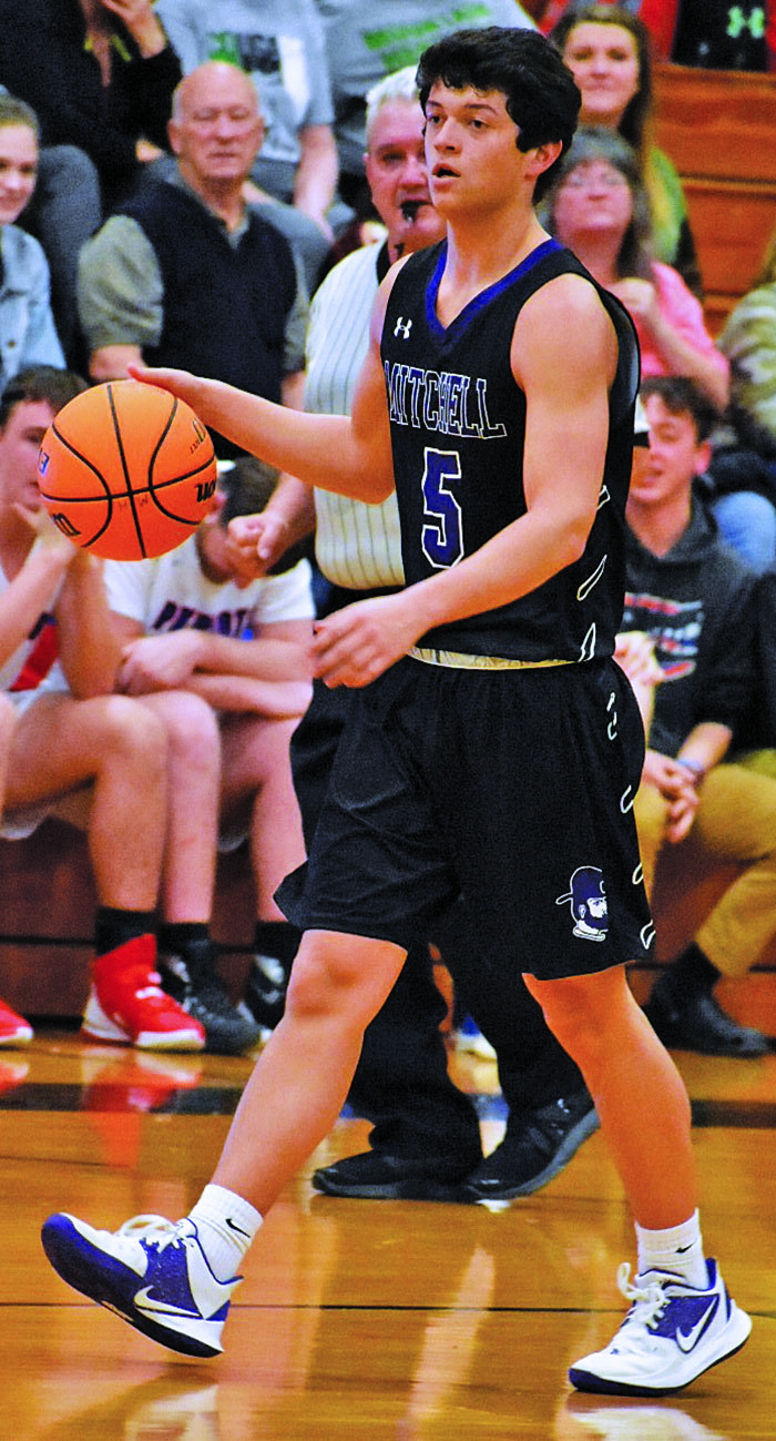 Ty Pitman surveys the court. (File photo)