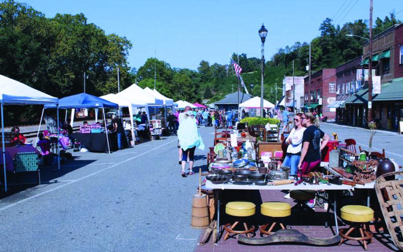 Remember When Day, a  free event is a fundraiser with proceeds benefiting the Mitchell County Firefighters Association, will be held this weekend Oct. 9 from 9 a.m. to 5 p.m. at the Parkway Fairgrounds in Grassy Creek. (MNJ File Photo)
