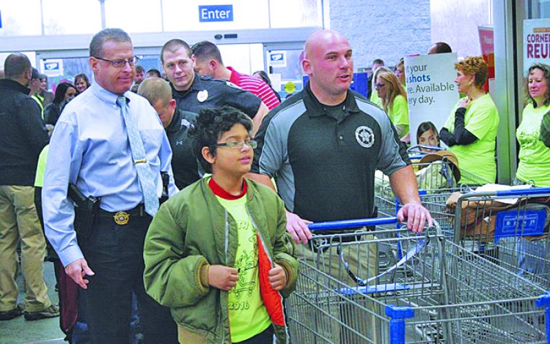 Shop With a Cop volunteers