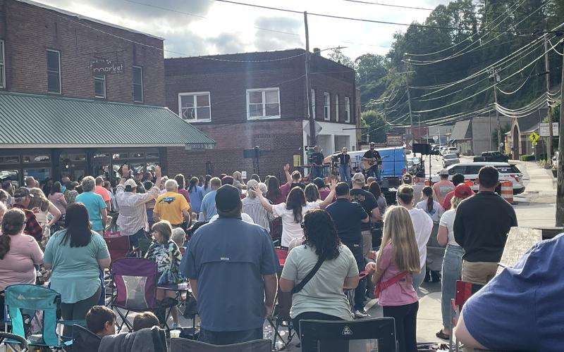 MNJ Photo/Mariel Williams.  Downtown Worship featured musical performances from area church groups.