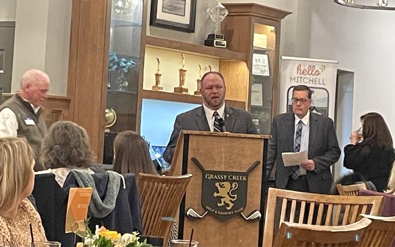 MNJ Photo/Mariel Williams.  State Sen. Ralph Hise speaks at the Mitchell County Chamber of Commerce annual member dinner.