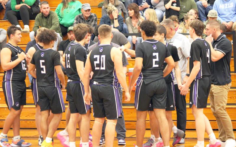 MNJ Photo/Blake Thayer.  The Mitchell High School Mountaineers faced the Mountain Heritage Cougars on Friday night with teams competing across three games.