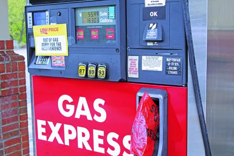 Gas