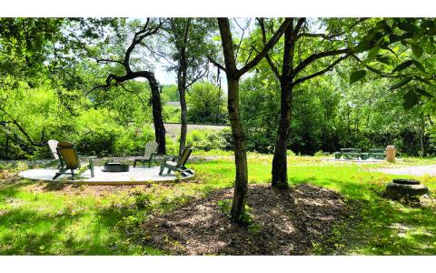 MNJ photo/ Macie Greene. Riverbend Park provides a quiet spot for picnics beside the Toe River. 