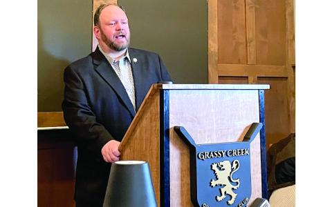MNJ photo/Mariel Williams.  State Sen. Ralph Hise speaks to the Mitchell County Chamber of Commerce and members of the community.