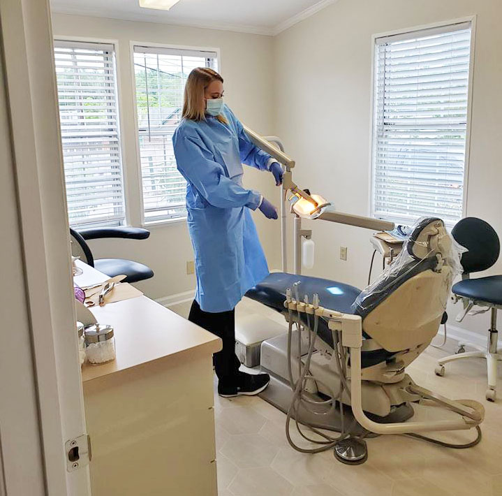 A new dental clinic has opened in Bakersville through the Mountain Community Health Partnership. (Photo provided by MCHP)